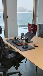 Comment “DO MORE” for the wallpaper ✅ Don’t forget to like and follow @clean.desk.setup for daily desk inspiration! #DeskSetup #Workspace #HomeOffice | Clean Desk Setup