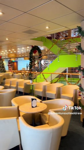 Margaritaville at Sea Paradise Review: Is It Worth It? 🩴
