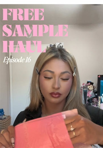TikTok Shop Weekly Haul: Lashes, Sea Moss & Cozy Sweater!