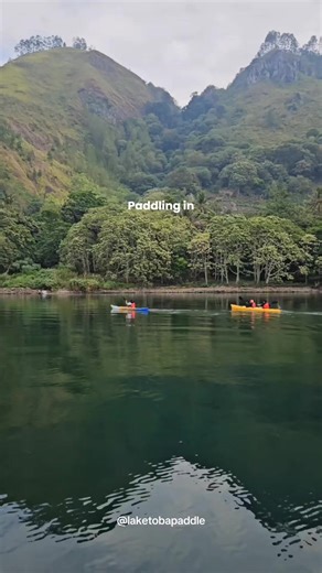 Hey paddler's! Have u ever paddling in Lake Toba? the world biggest volcano lake, if not this is ur sign to come paddling at Lake Toba. 🌊 Come and make your wonderfull journey! 🛶 Book now on : www.laketobapaddle.com or contact us 62 8517 9642 997 . . . #watersport #laketoba #kayaking #canoeing #standuppaddle