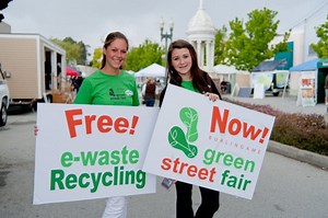 Go Green This Sunday