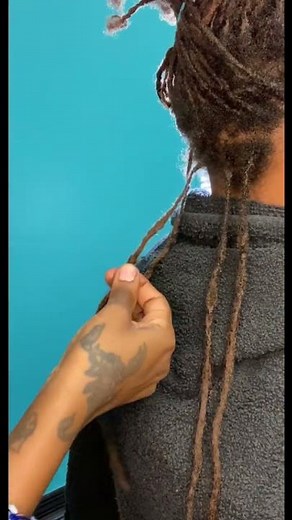 How to: add loc extensions to locs #locs #locjourney #dreadlocks #locextensions