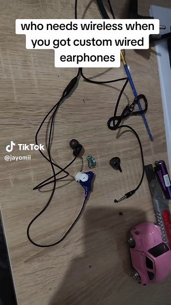Custom Wired Earphones: A Fun DIY Project