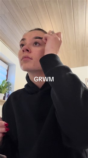 Makeup Tutorial: GRWM für Akne-Haut