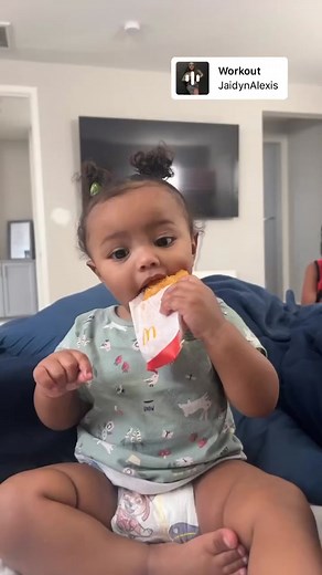 Blueface (@bluefacebleedem)’s video of Jaidyn Alexis