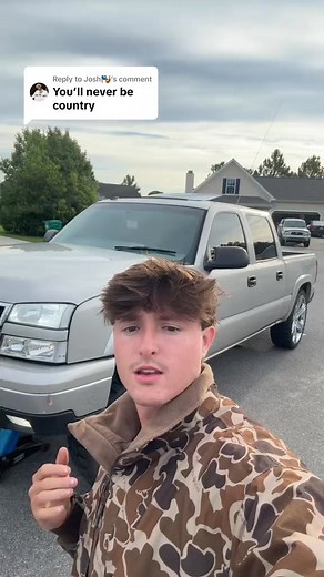 All know this guy #trucks #carolinasquat #squattedtrucks #carolinatrucks #chevy | Meaghan