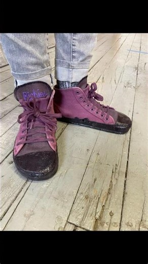 DIY converse in one minute! #apenbird #barefootshoes #diy #chucktaylor