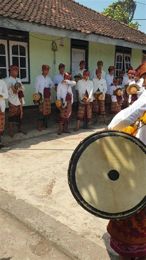 89 reactions | Cek Sound Sebelum Berangkat Ke Acara Gawe Bagek Prie Gendang Beleq Mandi Suare Kuangwai | Demungraras Jaye Kusuma | Facebook