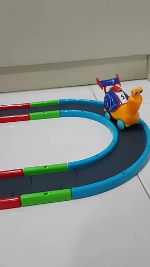 Turbo snail race toys