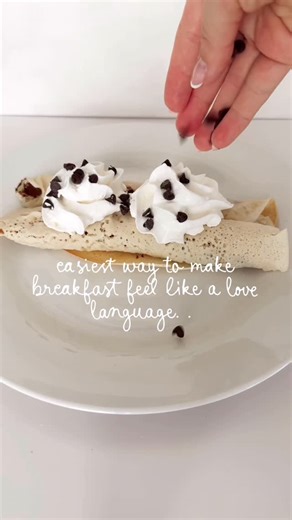 c a s e y w i e g a n d on Instagram: "Early mornings just got so much sweeter. ✨ This cordless crepe maker is the cutest breakfast essential…. nonstick, easy to use, totally mess-free, and perfect for whipping up those thin, dreamy crepes the kids get excited about. Add berries, powdered sugar, a little Nutella… and you’ve got a Saturday morning tradition in the making. 🤍 👉🏻Comment below KL23 for shopping details to be sent straight to you! #HolidayBreakfast #KitchenFavorites #CozyHomeCookin