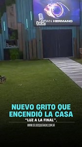 📣 SIGUEN LOS GRITOS DEL EXTERIOR EN GRAN HERMANO 📣 Un nuevo grito se escuchó con fuerza en las inmediaciones de la casa de Gran Hermano y esta vez tuvo una destinataria clara: “Luz a la final, Luz tiene aguante”, fue el mensaje que llegó desde el exterior. 🌟 Quienes estaban en el patio en ese momento eran Ulises, Eugenia y Luz, que no tardaron en reaccionar. La mención directa a la participante no pasó desapercibida y el impacto emocional fue evidente... ❓¿Te gustaría ver a Luz en la final de