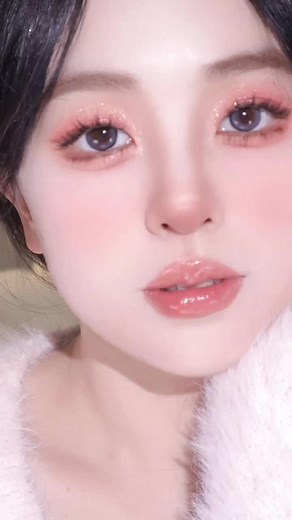 Charming daily eye makeup look #pinkflash#eyemakeup#beauty#fyp#eyeshadow#makeuptutorial#makeuptips