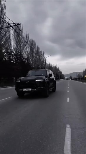 "Anything that can be stolen is trash." #Lexus500 #LexusLX570 #V8