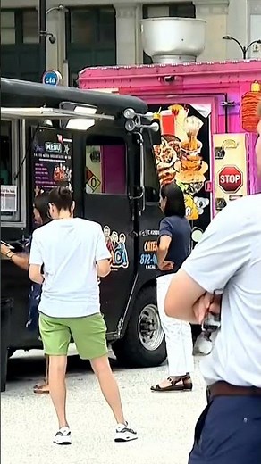 The food truck festival returns to Daley Plaza
