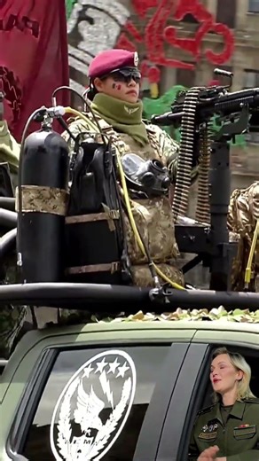 MEXICO ⭐ WOMEN'S TROOPS ⭐ Do the vehicles have diving equipment?⭐ What do you think? #militaryparade
