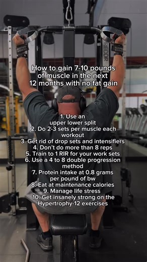 Paul Carter | Hypertrophy | Education on Instagram: "1. Truth be told you can use any number of splits. FB, UL, torso limbs, UL/PPL are all good 2. Double progression just means you use a load that has you at 4-6 reps, work up to getting 8 reps and then add load that would bring you back to 4-6. Rinse and repeat. 3. 1 RIR isn’t hard to judge. Just leave the failure rep off. 4. 0.8 grams of protein per pound of BW and focus on more carbs. You don’t need more protein than that. 5. Maintenance calo