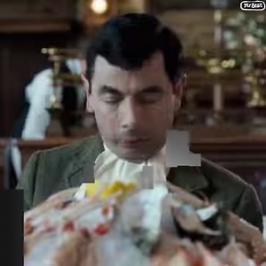 When you've had enough turkey and you try something new... 🦐 | Mr Bean