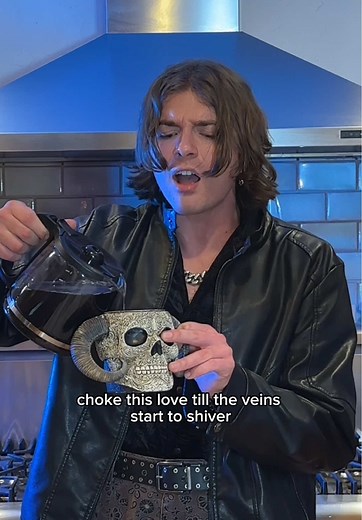 Bishop Briggs: Like A River Singing Challenge