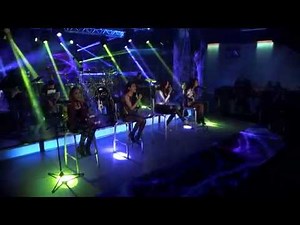 Las Fenix - "A Puro Dolor" (Retro Live)