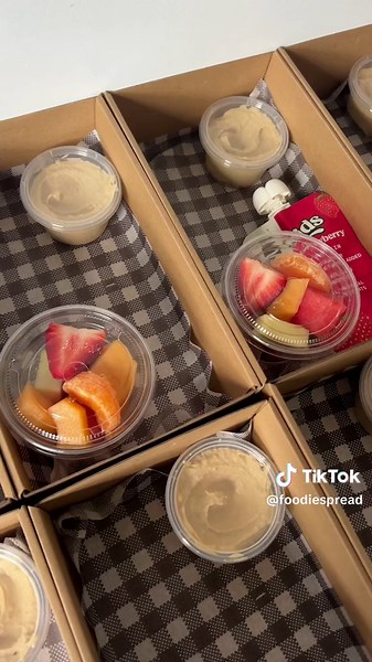 What's Inside a Modern Party Bag? Fun and Tasty Treats for Kids!