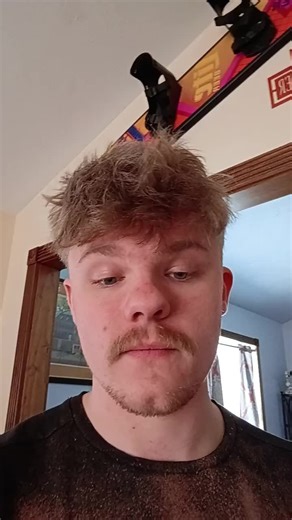 put down some comments about things I should take about while on live, maybe some things you'd like to know about me or Artie?