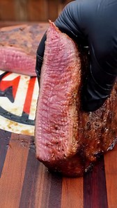 Mouthwatering Tri-tip on the Gravity 600😍 Grill🔥: https://www.masterbuilt.com/products/gravity-series-600-digital-charcoal-grill-smoker 📸 @heatstrokesbbq 1️⃣ Your choice of binder, then coat it your favorite seasonings that give it a sweet heat. 2️⃣ Smoke until it hits 110°F. 3️⃣ Sear until you reach about 130°F, then pull it off to rest. 4️⃣ Slice against the grain and serve up perfection. #tritip #recipe #bbq #grill #carnivore #dinnerideas #gravityseries #masterbuilt #builtdifferent #charco