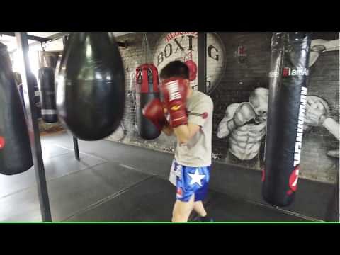 Everlast HYDROSTRIKE Heavy Bag Workout - How To Improve Punching Power - Conditioning Circuit
