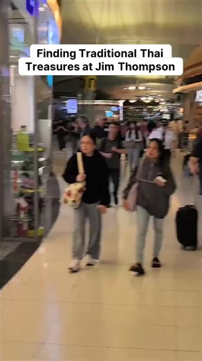 Scrolling through the heart of the action at one of Asia's busiest hubs, catching a glimpse of pure Thai elegance. ✨ Step inside the Jim Thompson sanctuary where every textile tells a rich cultural story—from the vibrant, patterned fabrics to the beautifully tailored attire. An incredible find showcasing authentic *Thai Heritage* amidst the energy of the commercial center. You absolutely need to seek out these treasures when planning your *Thailand Travel* itinerary! #JimThompson #ThaiCulture #B