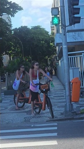 🇧🇷 Rio like locals see it - No tourist edit 🌊#riodejaneiro #brazil #locallife #shorts