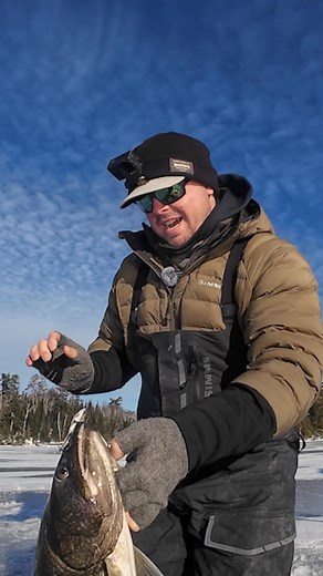 Have more fun than ever this ice season with the ICE XPLORE and MEGA Live 2 Bundle 💪 #Humminbird | Humminbird