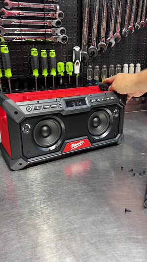 What’s your radio of choice for the workday? This is the @Milwaukee Tool 2952-20 M18 Bluetooth Jobsite Radio. $179. #shoplife #milwaukeetool #tools #diy #howto #mechanic #mechaniclife #construction