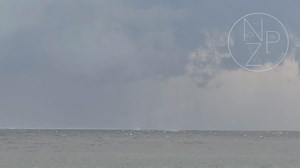 13 reactions | Low-res cellphone clips from today in New York. One tornado and two waterspouts! #NYwx | NZP Chasers | Facebook