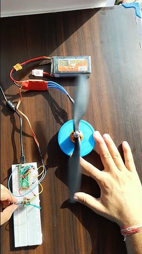 ⚡ Control Drone Motor with Raspberry Pi Pico + Potentiometer 🚀 #Shorts #shortsfeed #raspberrypi