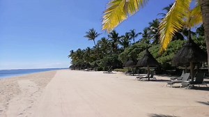 Do you need a bit of this? Of course you do, our iconic beach is the THE PLACE TO BE in summer! From the 16th to 25th October, enjoy a holiday fully-packed with activities for kids, teen and adults at La Pirogue as from 𝐑𝐬 𝟕𝟗𝟎𝟎. 🍹 15% discount on all beverages ✅ Late check out until 5 PM 🥞 Complimentary Crepes and Pancakes from 3pm to 5pm ⛳ Free Unlimited Green Fees at Tamarina Golf Club 🎁 25% discounted price on all purchases at the boutique 📌 Half Board = Full Board 👨‍👩‍👦 Kids 0-1