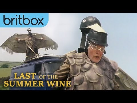 Compo’s Determined to Fly | Last of the Summer Wine