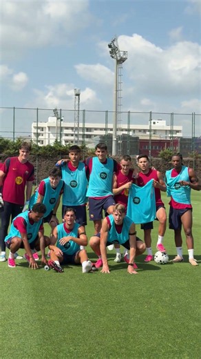 Looks like blue is the winning colour 💙 #shorts #fcbarcelona