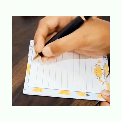 Whimsicalpage on Instagram: "Mini notepads!!💯 Dm to order!"