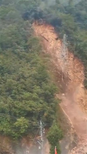 158K views · 1.3K reactions | Transmission tower down due to landslide Credits @explaining.nature #powerline #transmissiontower #lineman #transmissionlinework | LineCrate | Facebook