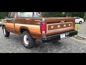 Ford Explorer 1982 bonito color