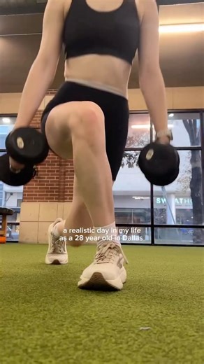 Rachel | DAY IN MY LIFE ON A WEEKDAY!!! Morning leg day workout with my new @jlabaudio Epic Open Sport wireless headphones, ice storm prep, coffee... | Instagram