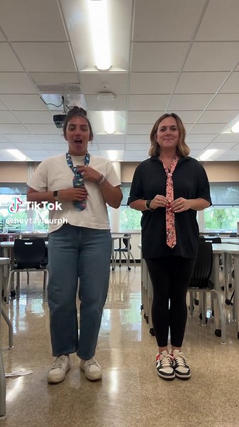 Tie Tuesday & Wacky Wednesday Outfit Ideas