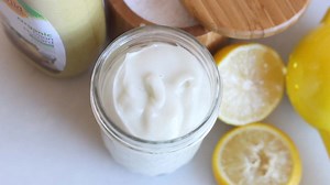 How to Make Mayonnaise Without an Electric Mixer