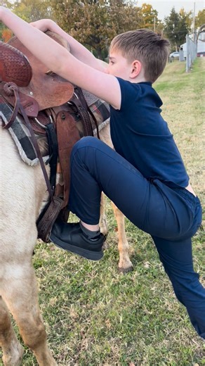 The Saddle Club continues to thrive, with our young riders proudly sharing their knowledge and teaching others what they’ve learned. | Copper Boyz Ranch