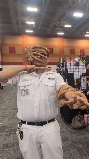 aliens 👽👾 facehugger