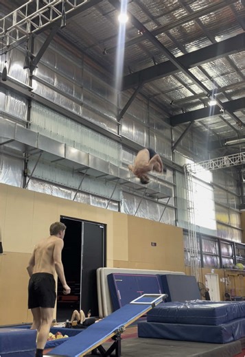 A little combo! @Sam #teeterboard #fyp #trick #circus #friends #jump