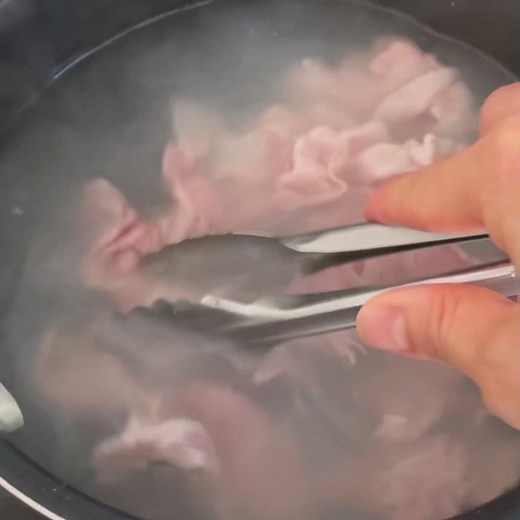 もぅ固くならない！冷しゃぶでお肉を柔らかく調理する技