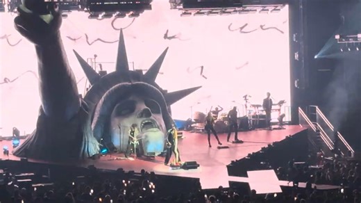 MGK - Papercuts - TD Garden Boston 2025