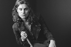 Lirik Lagu 'Electric Love' - Borns, Lengkap dengan Terjemahan - Sonora.id