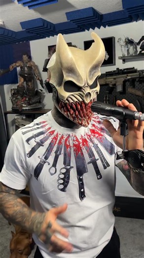 Alex The Terrible on Instagram: "I ruined falling in reverse song 😬😬😬 sorry @ronnieronnieradke MASK @alexterriblewear"