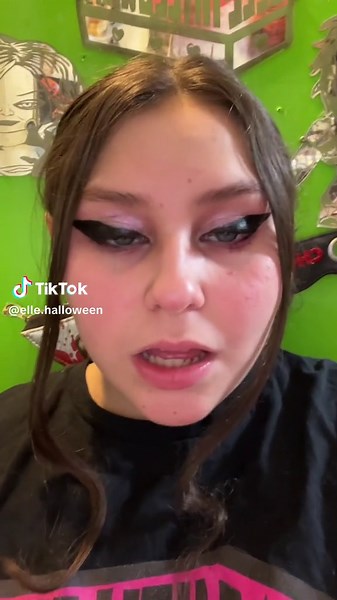 Ghostface Scream Makeup Tutorial by Elle Loomis